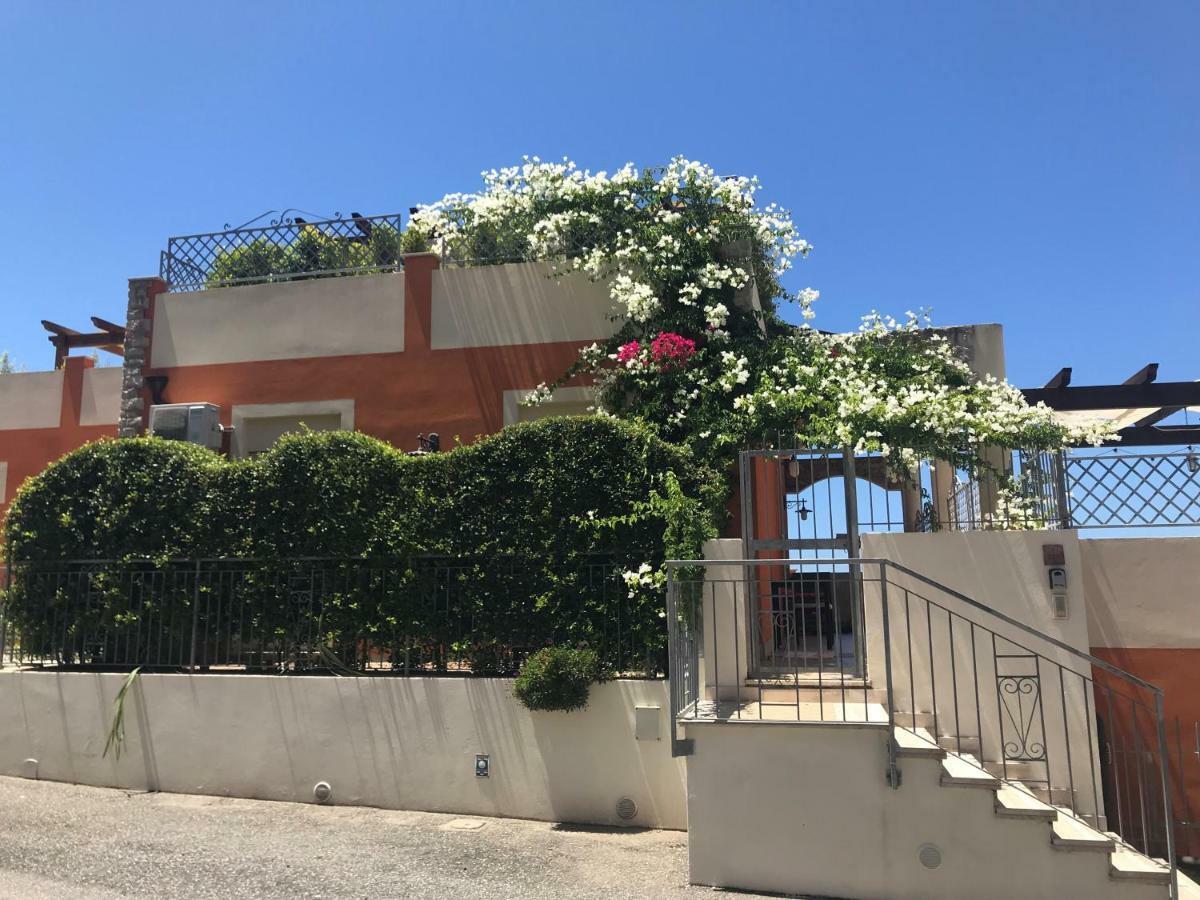 Casa Norvegese Apartment Pizzo  Ngoại thất bức ảnh
