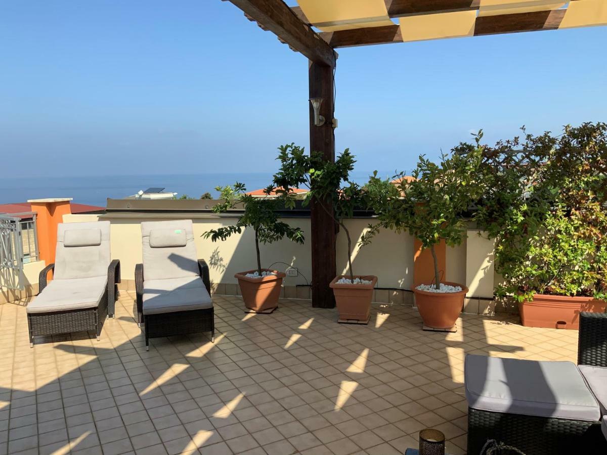 Casa Norvegese Apartment Pizzo  Ngoại thất bức ảnh